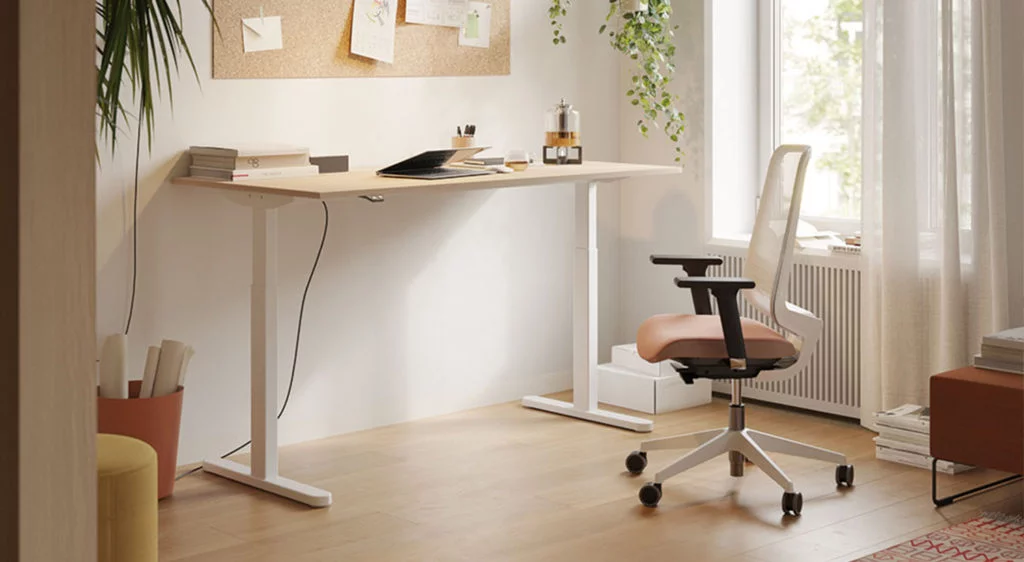 Escritorio teletrabajo para home office.